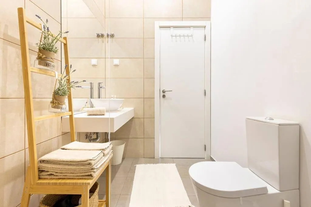 House With Portuguese Soul Apartment Lisbon